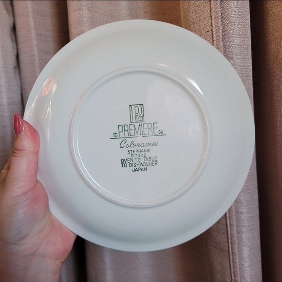 Vintage 70's Premiere dinner plates - Picture 5 of 6